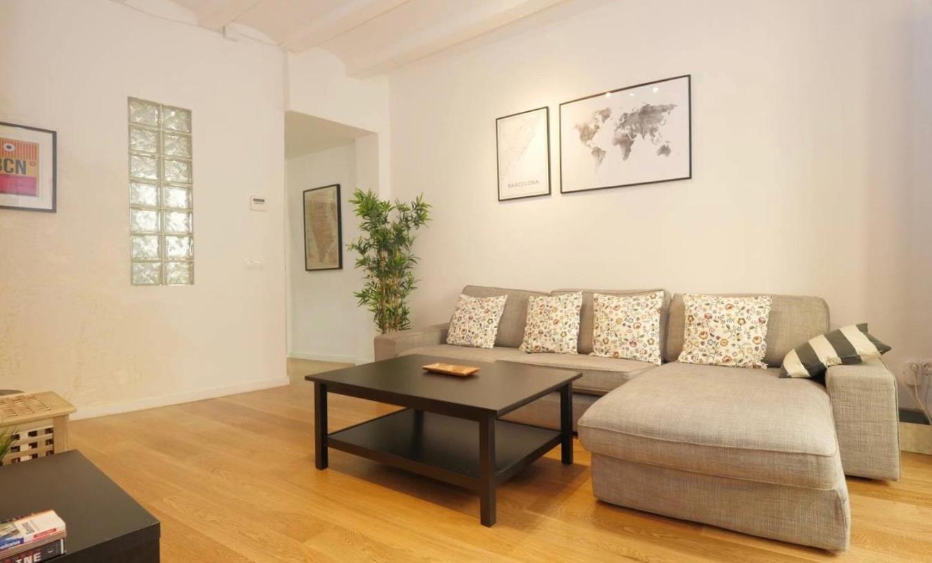 Unique Living Born Apartments & Studios Barcelona Exterior foto