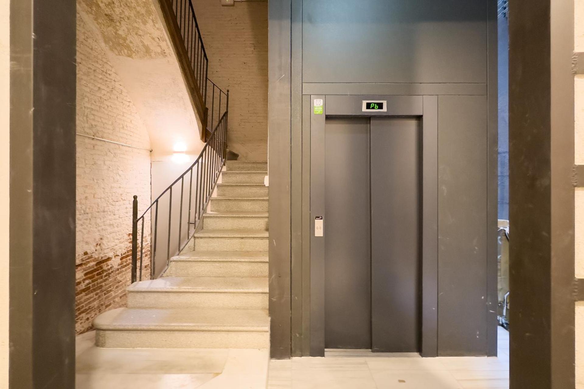 Unique Living Born Apartments & Studios Barcelona Exterior foto
